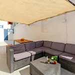 Elenitas Town House With Veranda And Sea View